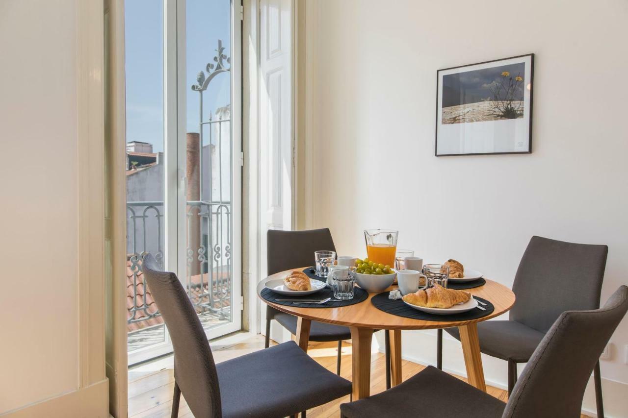 Lovelystay - Sunny Santa Catarina II Lisbona Esterno foto